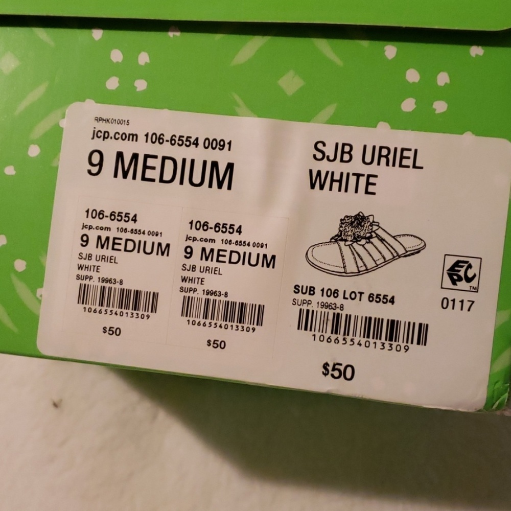 Shoes - Picture 5 of 6